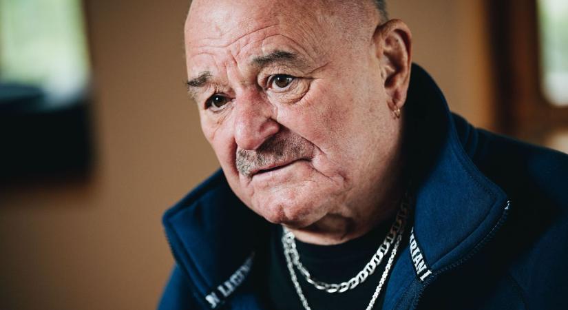 „Egy nagy f***t kaptok” – Trágár beszólással sokkolta a közönséget Nagy Feró
