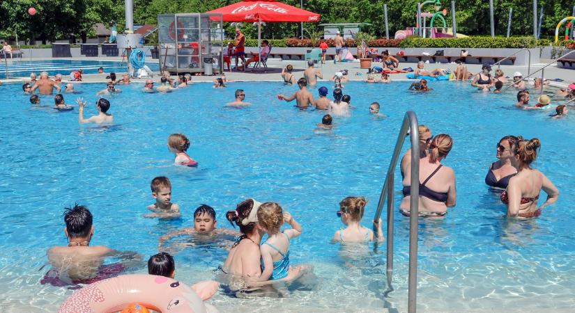 Ön kifizetne egy napra harmincezer forintot, hogy a családjával elmenjen strandolni?