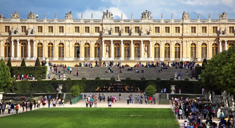 Hőség: leállt egy 10 éves lány szíve Versailles-ban