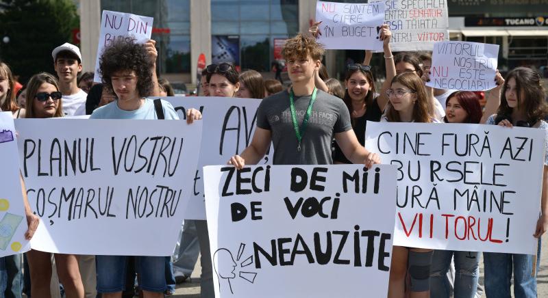 A MAKOSZ mögé állt Európa is: nemzetközi támogatással tiltakoznak az ösztöndíjak csökkentése ellen