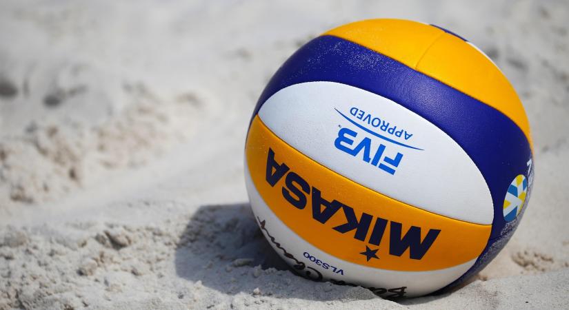 Strandröplabda bajnokságot rendeztek Győrben