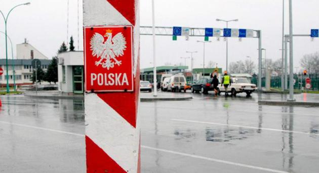 Lengyelország visszaállította az ellenőrzést a német és litván határon