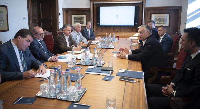 Orbán Viktor: a gazdák továbbra is ingyen kapják a vizet, bármit is gondol erről Brüsszel