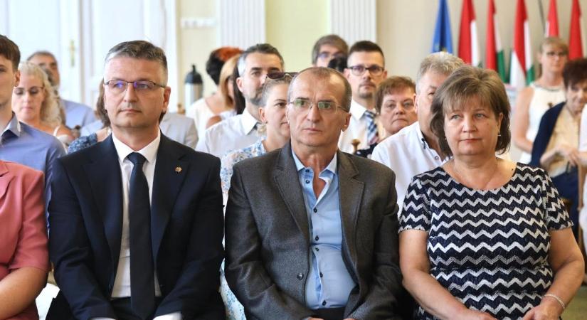 Elismerés a szolnoki gyógyítóknak: átadták a Kálmándi Mihály-díjat
