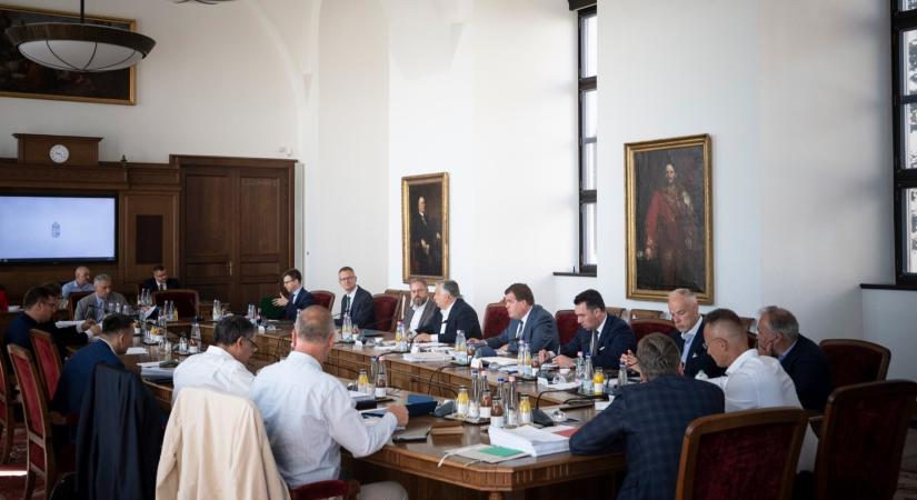 Orbán Viktor kedvezményes ingatlanhitelt jelentett be