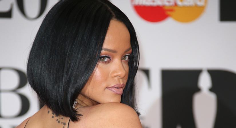 Rihanna fehérneműs képei kimaxolják a szexizés fogalmát