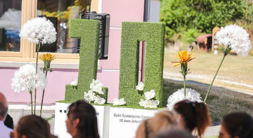 Kerti partival ünnepelt a Győri Szakképzési Centrum - fotók