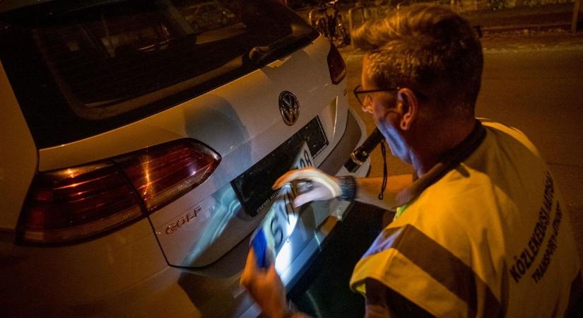 Viber-csoportos sofőrökre csaptak le a fővárosban – a későbbiekben is lesznek hasonló rajtaütések