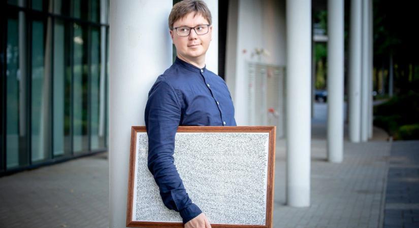 Miért maradt ki Gheorghe Funar a versből? – interjú Korpa Tamás költővel