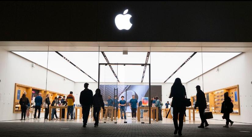 Több évig húzódó per várhat az Apple-re az iPhone-ok uralma miatt