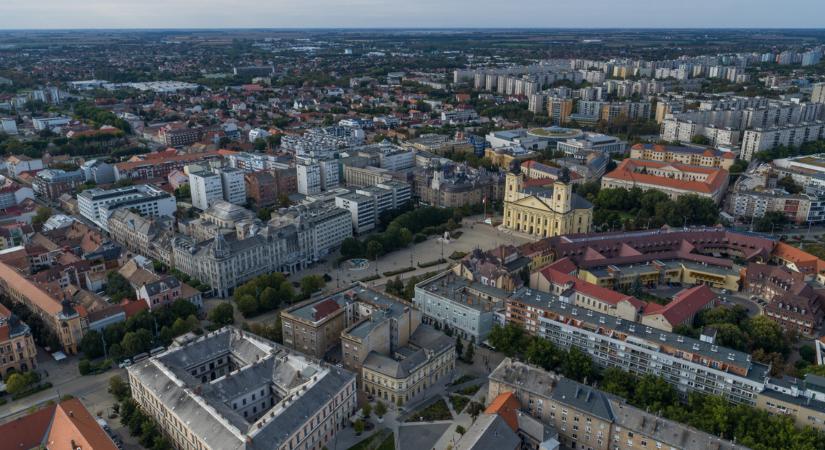 Osztálykirándulás a semmibe: ingyen utazhatnak a diákok a nemlétező debreceni Közlekedési Múzeumba