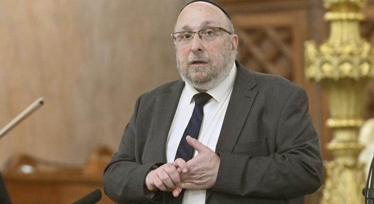 Orbán Viktornak üzent az országos főrabbi: Szabadság nélkül az ember nem lehet soha önmaga