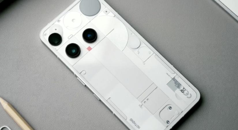 Nem minden Nothing Phone (3) születik egyenlőnek