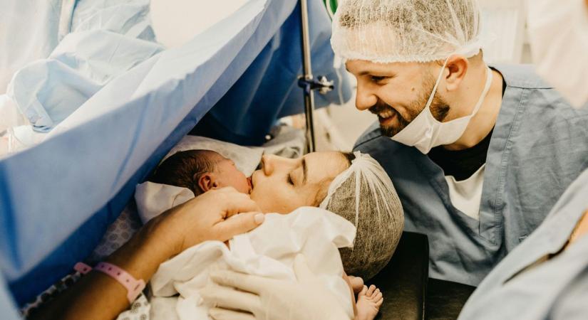 „A félresikerült szülészeti ellátás majdnem megölt engem és a babámat – örökre traumatizált lettem!"