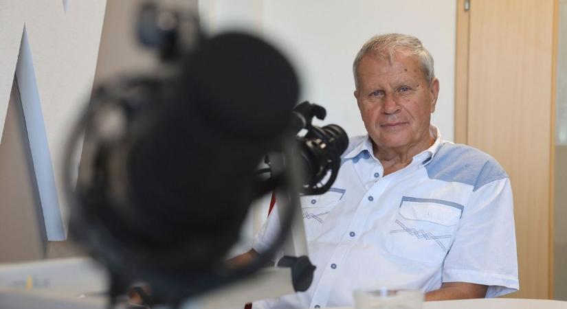 Négyévesen a rádió előtt vezényelt, ma egy fesztivált álmodik Edelénybe