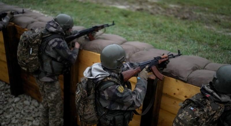 NATO-főtikár: Ukrajnának lőszerekre és légvédelmi rendszerekre van szüksége