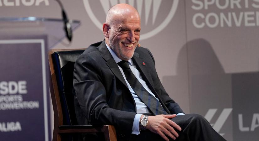 Tebas hirtelen pálfordulása – mégis regisztrálhat a Barcelona?