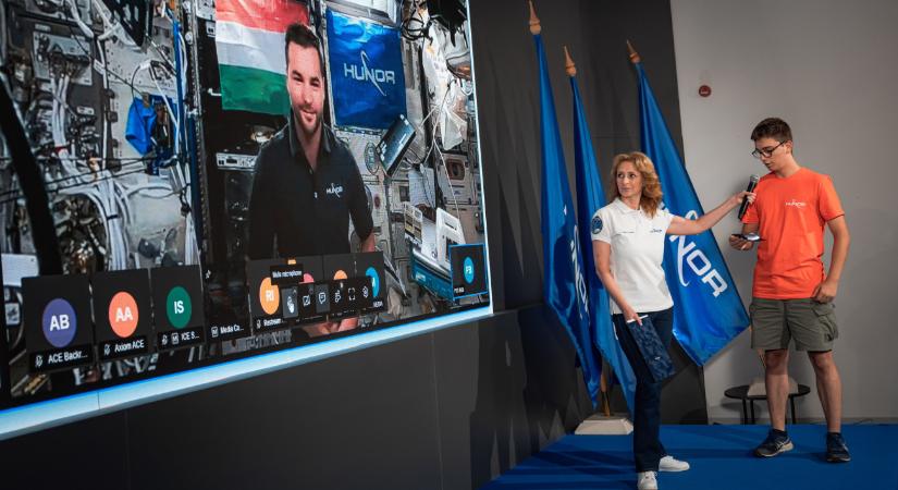 Kapu Tibor: itt semmi nem adott az emberi élethez – diákokkal beszélgetett az ISS fedélzetéről