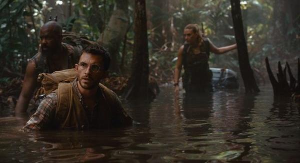 DINÓKKAL MÉG A ROSSZ FILMEK IS JOBBAK Gareth Edwards: Jurassic World: Újjászületés