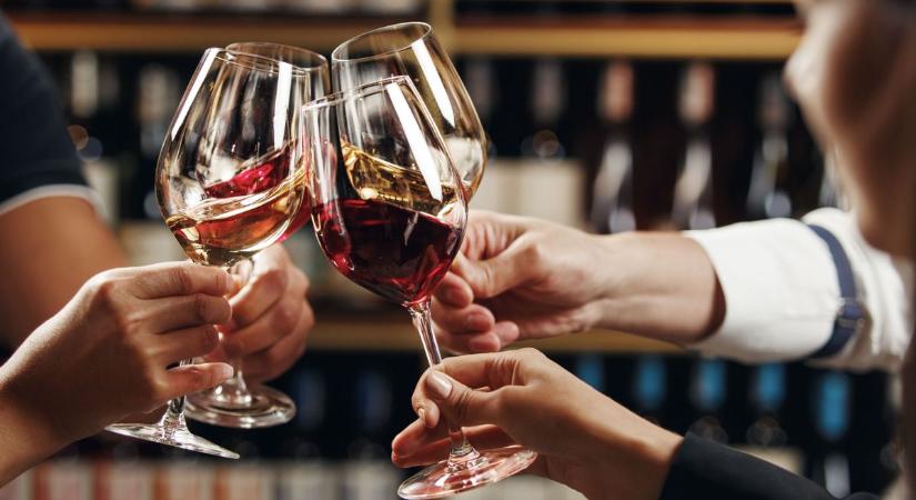 Visszatért az alkoholhoz a Z generáció, de a gyártók még nem örülhetnek igazán