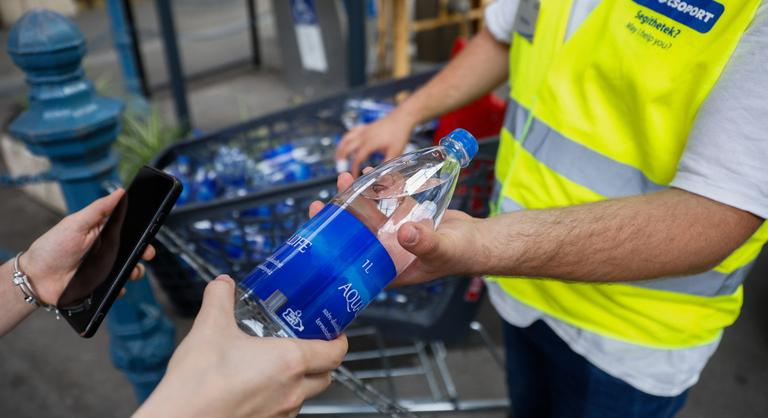 Tovább kínoz a kánikula, a MÁV is segít az év legmelegebb napján