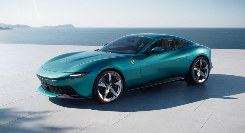 Megérkezett a legújabb Ferrari! Elképesztő, mit tud!