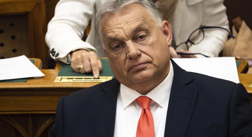 A civil szervezetek korlátozása az autokráciák lényege