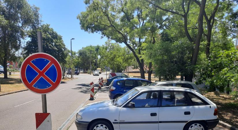 Ide parkoltál Nyíregyházán? Ne tedd! – Akadályozod a munkát