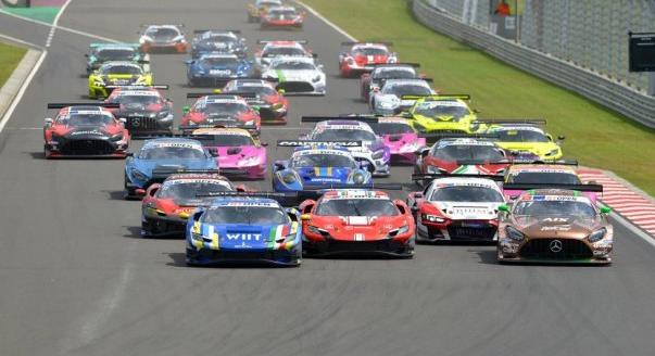 Magyar indulóval tér vissza a GT Open a megújult Hungaroringre