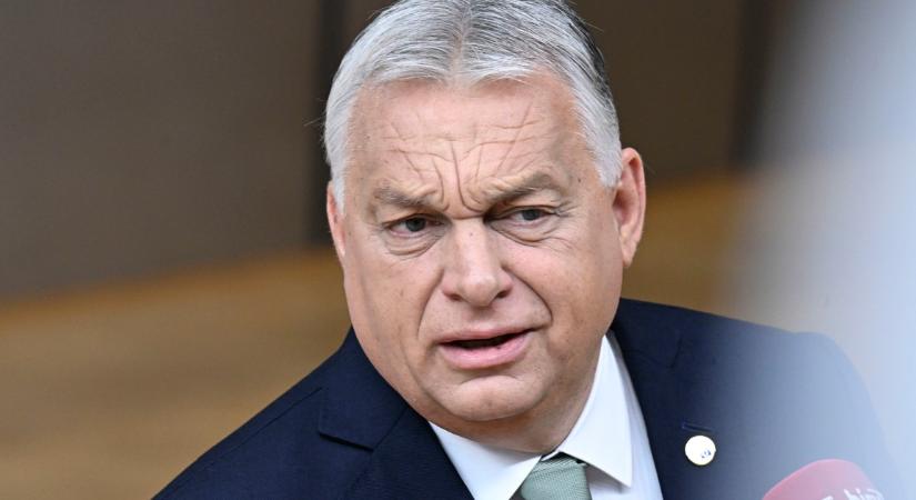 „Én vagyok a farkas” – Orbán Viktor a Cápa zenéjére vonult be a kormányülésre