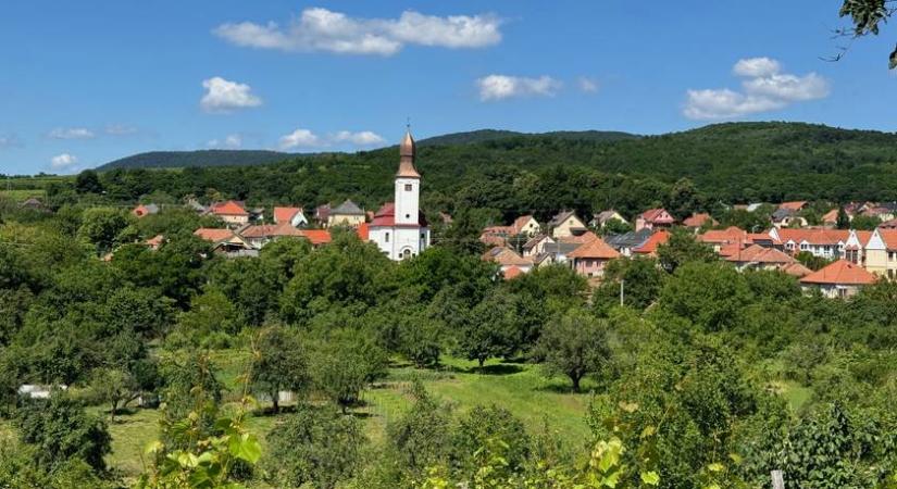 800 állami ingatlant ad át ingyenesen a magyar kormány: kiderült, kiknek