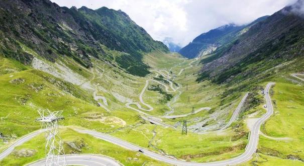 Medvetámadás áldozata lett egy motoros a Transzfogarason