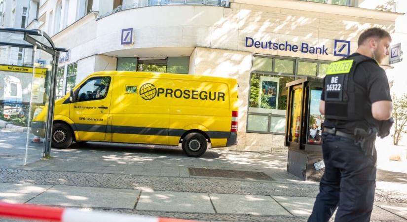 Páncélautót támadtak meg fegyveres rablók a berlini Kurfürstendammon