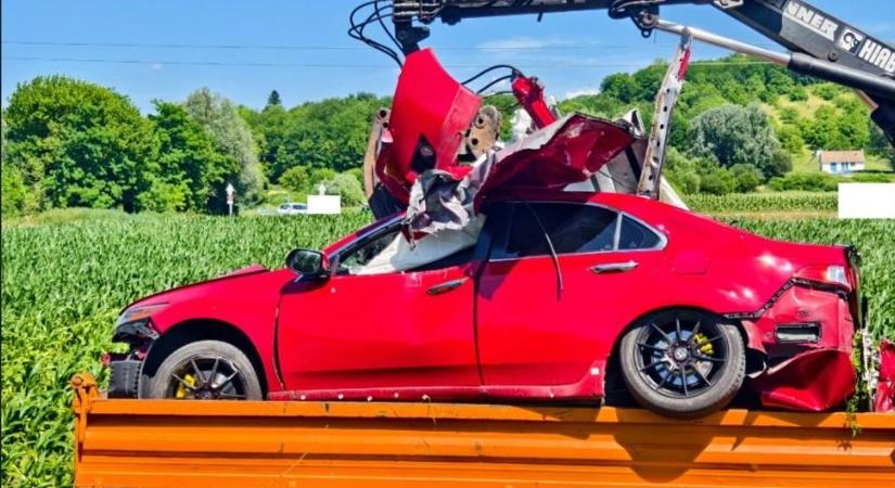 Két fiatal férfi is életét vesztette, az egyikük egy vonatbaleset áldozata lett