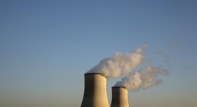 Akkora hőség van Svájcban, hogy le kellett állítani egy atomerőművet