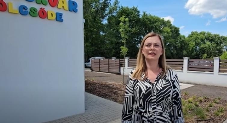 Átadták az uniós támogatásból épült Tücsökvár Bölcsődét Debrecenben