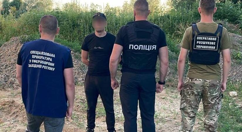 Embercsempészt és „ügyfelét” fogták el a szlovák határ közelében