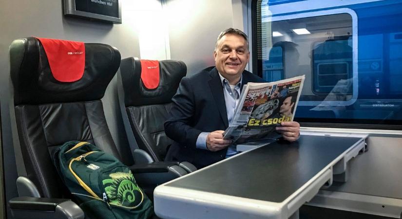Orbán kedvenc lapja veszteséges, de a főszerkesztőnek rekordosztalékot fialtak a Puskás-relikviák