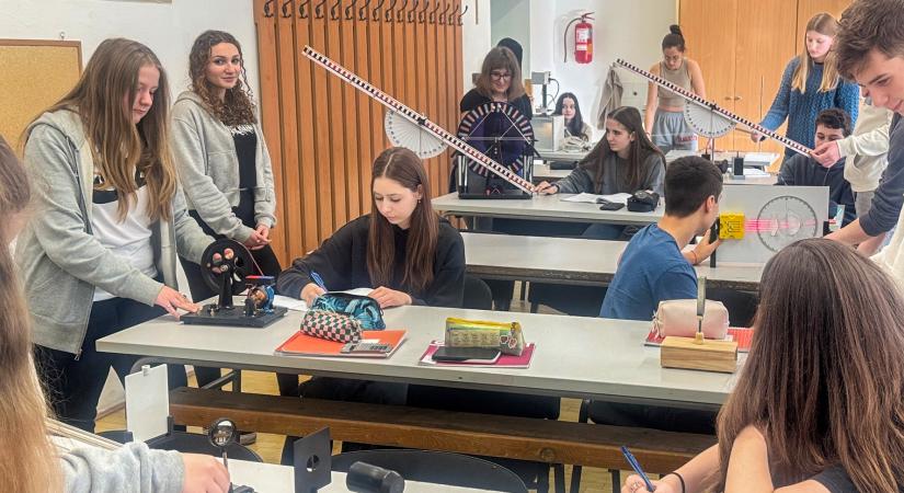 Negyvenegy iskolát támogat idén a Richter alapítványa