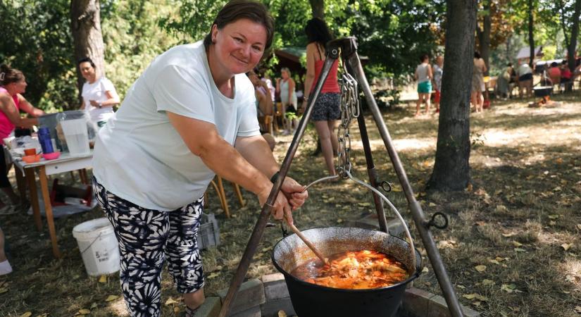 A győri bárczisok ilyen jó hangulatban búcsúztak a tanévtől – sok fotóval!