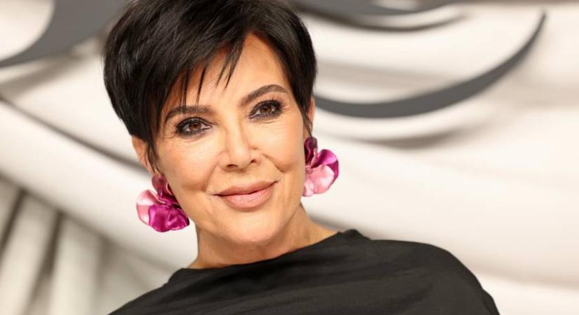 69 éves, de 35-nek néz ki: Kim Kardashian anyja, Kris Jenner így fest friss plasztikája után