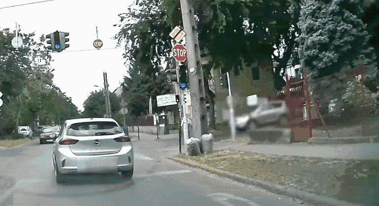 Hajszálon múlott több gyalogos elütése Ürömön és Zuglóban