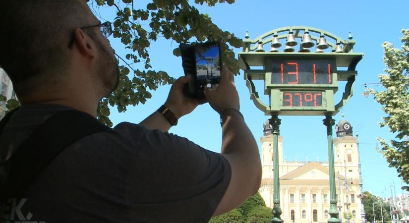 Csaknem megdőlt a napi melegrekord csütörtökön Debrecenben – videóval