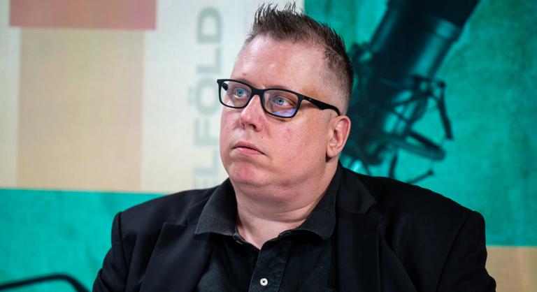 Batházi Tamás Wladár Sándorról: 18 éves kora előtt szexuális viszonya volt Széchy Tamással
