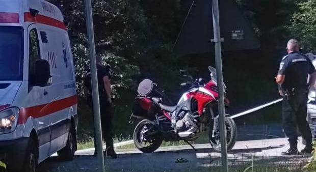 Motorbiciklist ölt meg egy medve a Transzfogarason – hírek csütörtökön