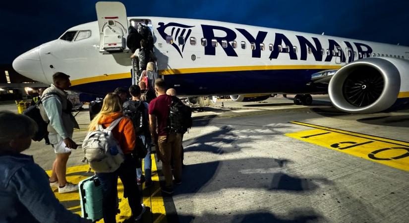 Megnöveli a Ryanair a fedélzetre felvihető poggyászok méretét