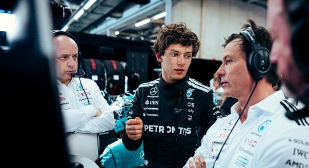 Antonelli: Nem tárgyalok más csapatokkal, a Mercedes bízik bennem