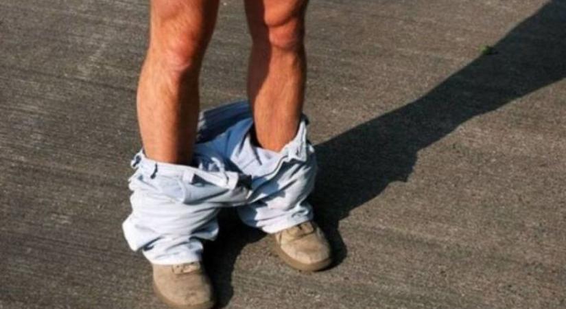Az utcán önkielégítést végző férfit fogtak Balatonfüreden, egy anyuka értesítette a rendőröket