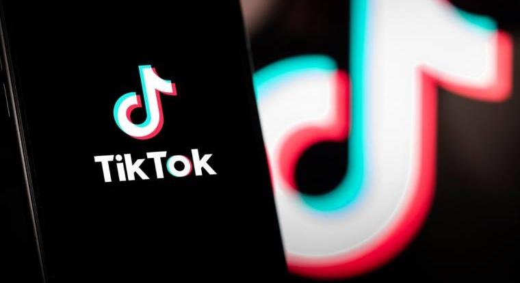 AI-generált rasszista tartalmú videók hódítanak a TikTokon