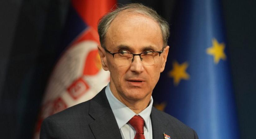 „Macut mondjon le a rendőri túlkapások miatt”